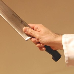 how to hold a chefs knife
